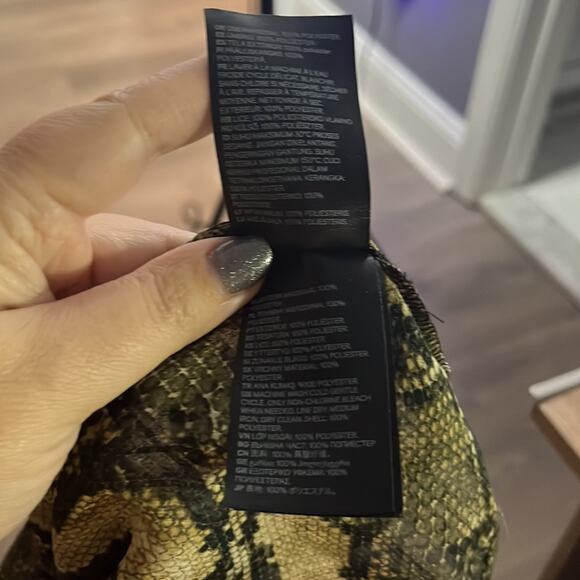 H&M Snakeskin Sheer Long Sleeve Blouse Size 2 - Picture 7 of 7